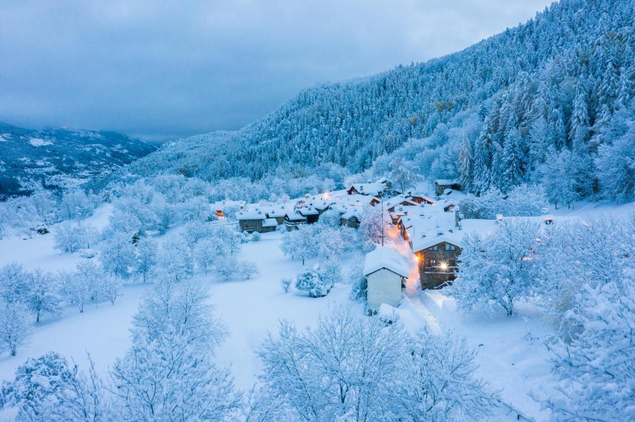Casa Vacanze Grand-Haury Da Andrea อาร์วิแอร์ ภายนอก รูปภาพ